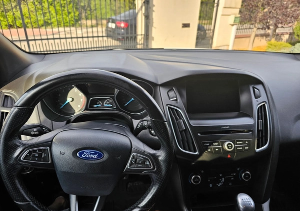 Ford Focus cena 39900 przebieg: 96000, rok produkcji 2016 z Łomża małe 191